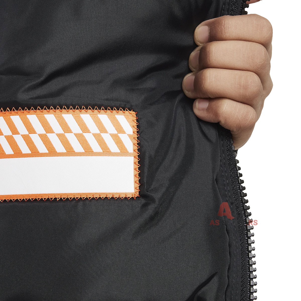 K Nsw Low Synfl Hd Jkt  S FD2845-010-VsLF