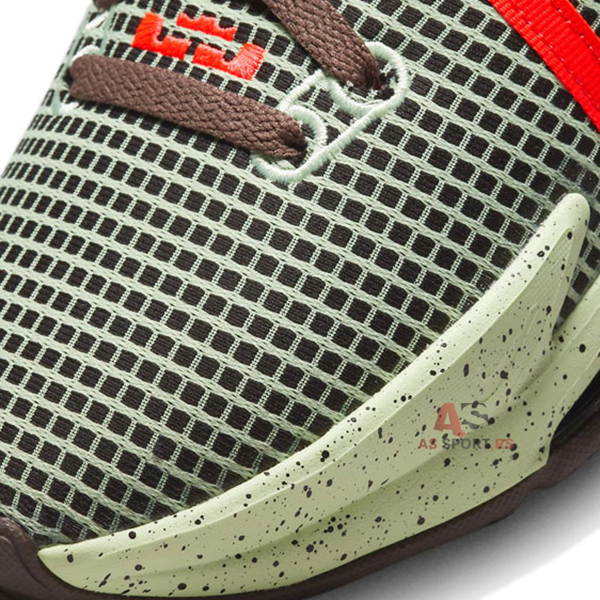 LeBron Witness VII  43 DM1123-001-w89Y