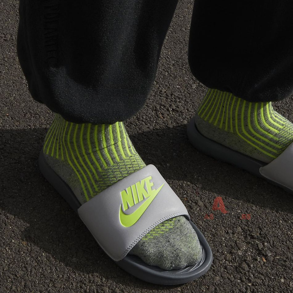 Victori One Slide 41 CN9675-011-oxBm