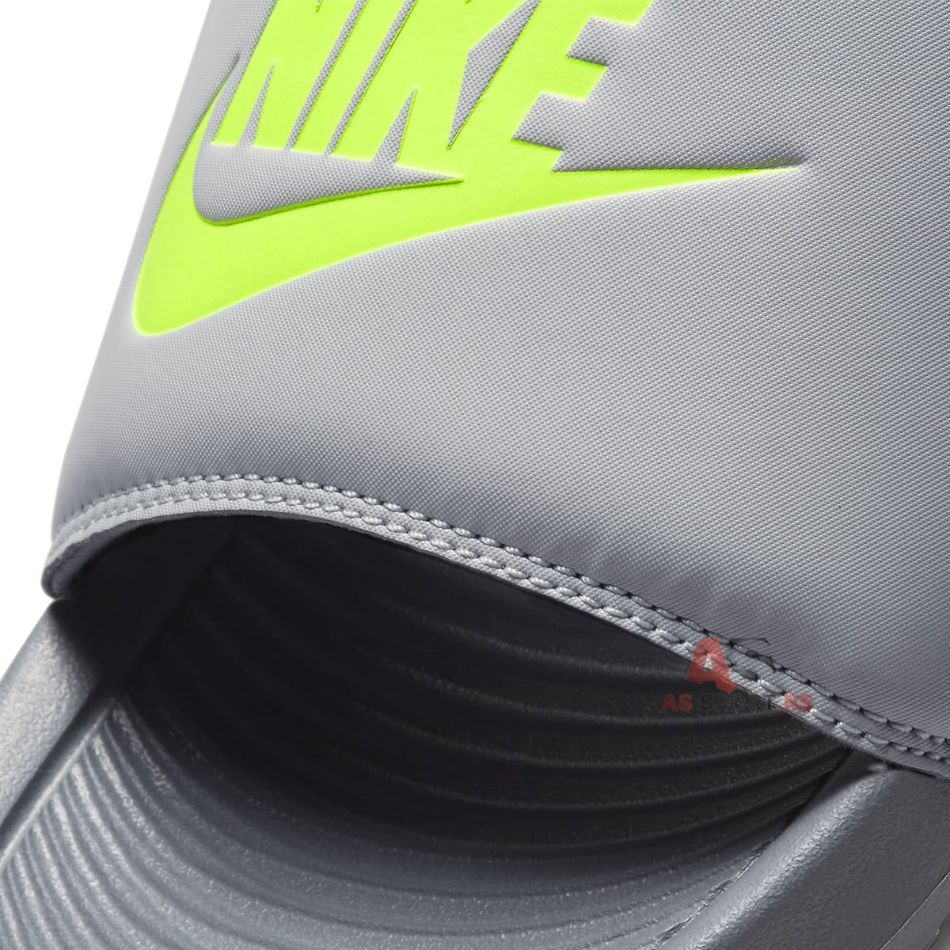 Victori One Slide 41 CN9675-011-oxBm