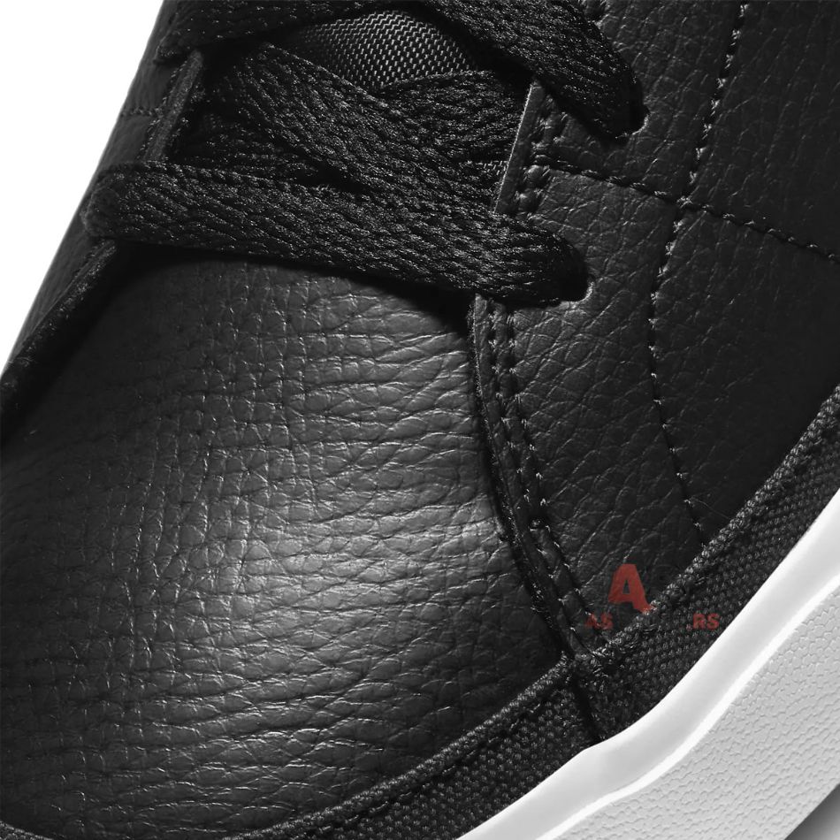 Court Legacy 44.5 CU4150-002-r1Zz