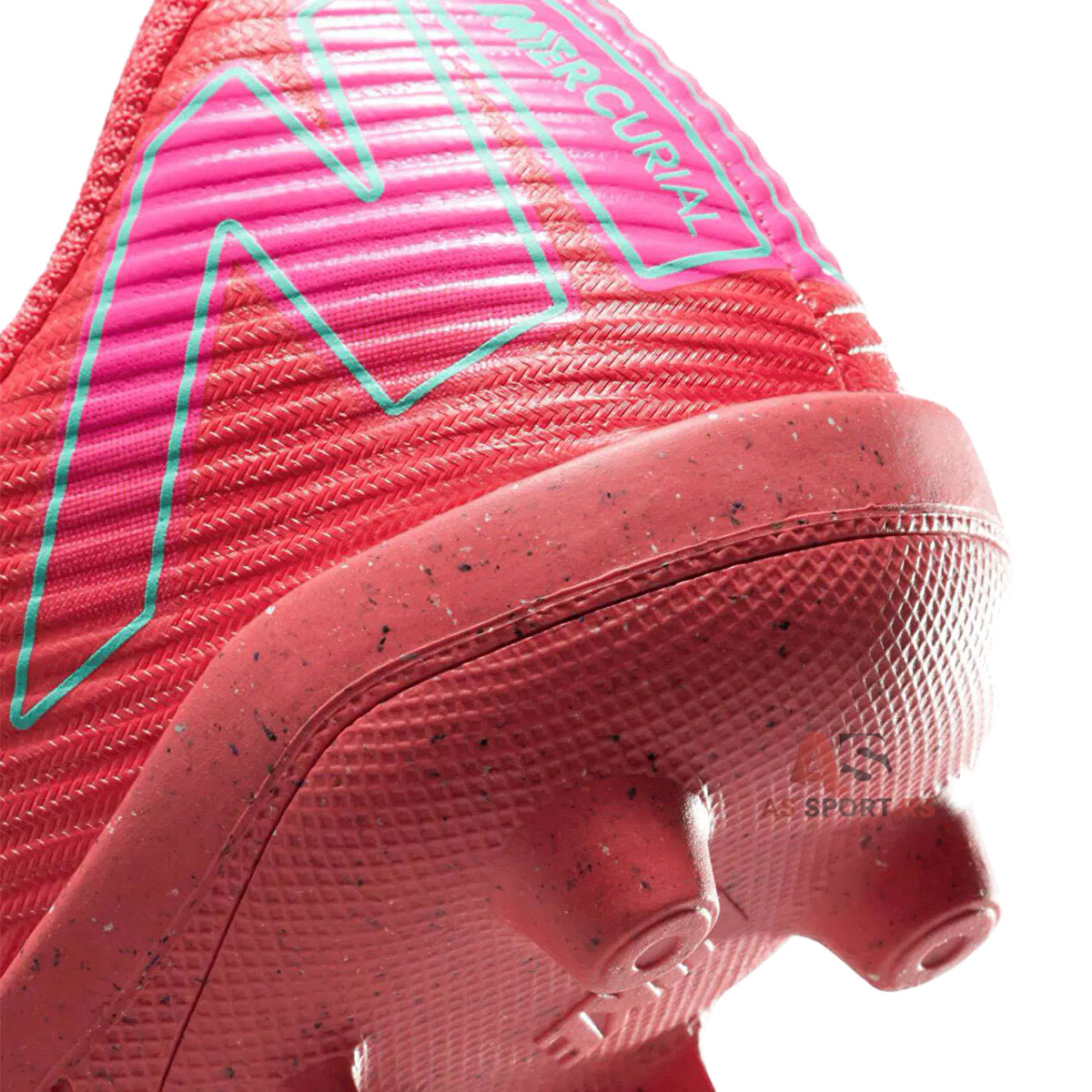 Vapor 16 Club 28.5 FQ8290-800-CH0V